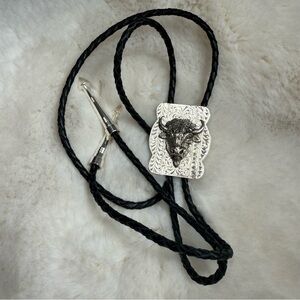 Montana Silver Smiths Bull Silver Plated Bolo Tie Southwestern Western Cowboy